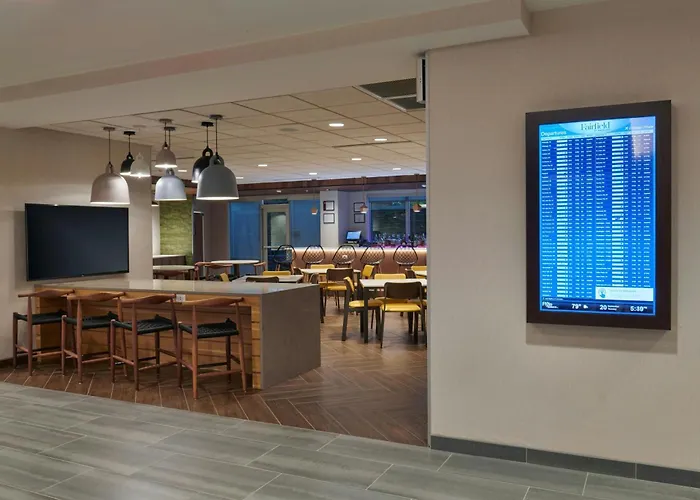 Fairfield Inn & Suites By Marriott Chicago O'Hare
